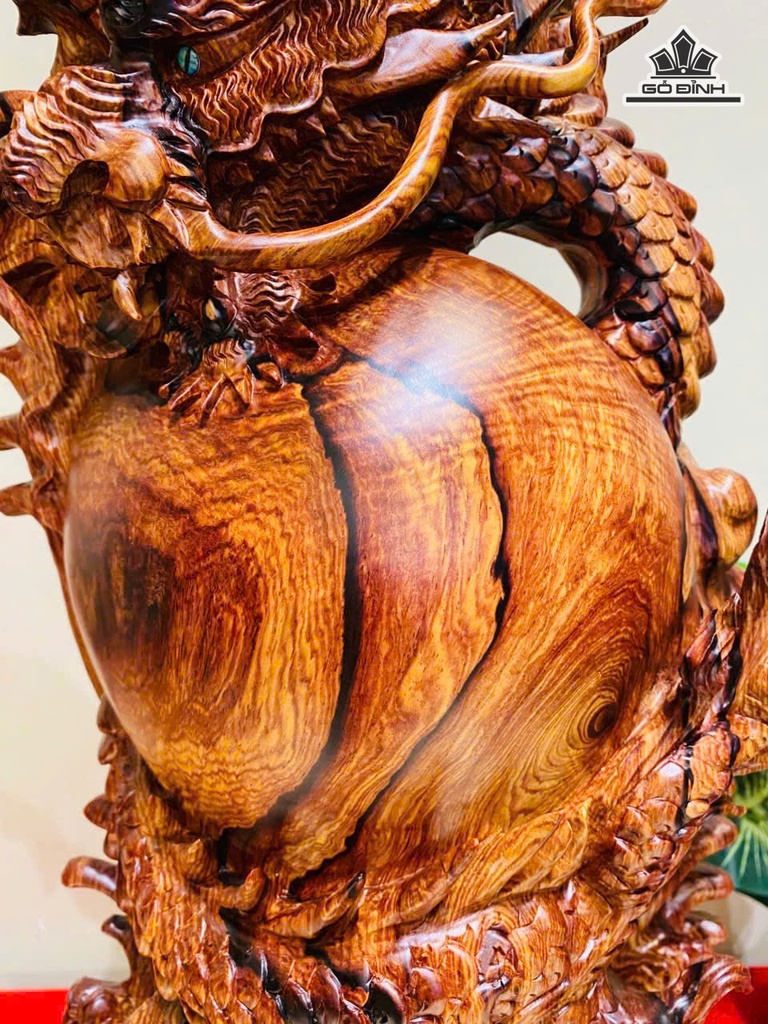 tuong-nhat-long-go-cam-cao-70-ngang-29-sau-22-cm-477649