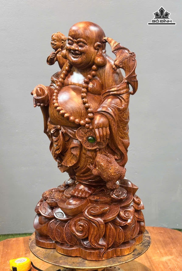 tuong-phat-di-lac-hoan-hy-go-huong-cao-60-ngang-30-sau-24-cm-477658