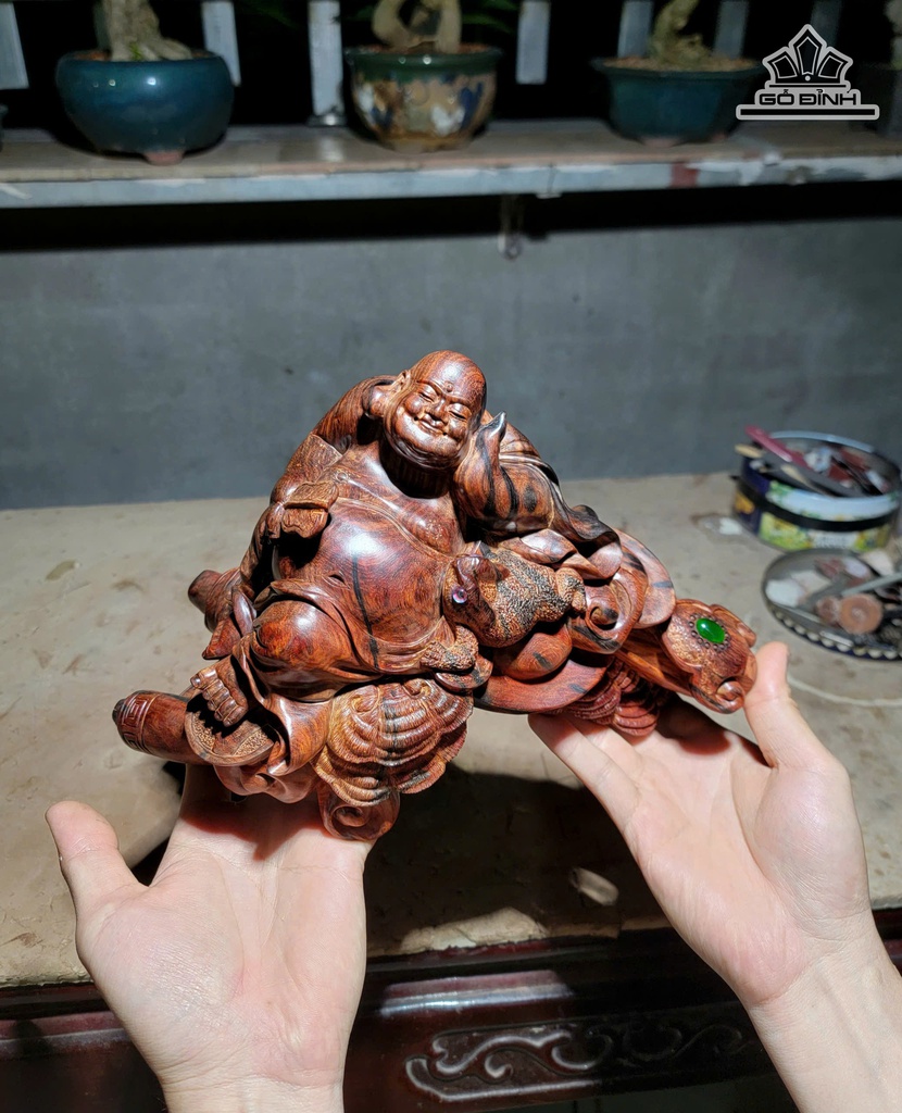 tuong-phat-di-lac-ngoi-gay-nhu-y-go-trac-cao-185-ngang-185-sau-15-cm-477780