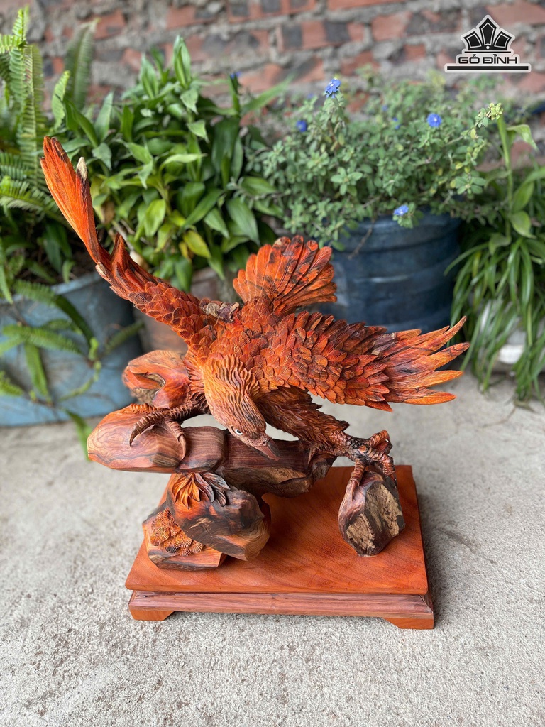 tuong-dai-bang-go-trac-cao-48-ca-ky-55-ngang-45-sau-31-cm-477787