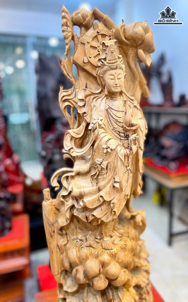 tuong-phat-ba-quan-am-go-bach-xanh-cao-79-ngang-28-sau-26-cm-477798