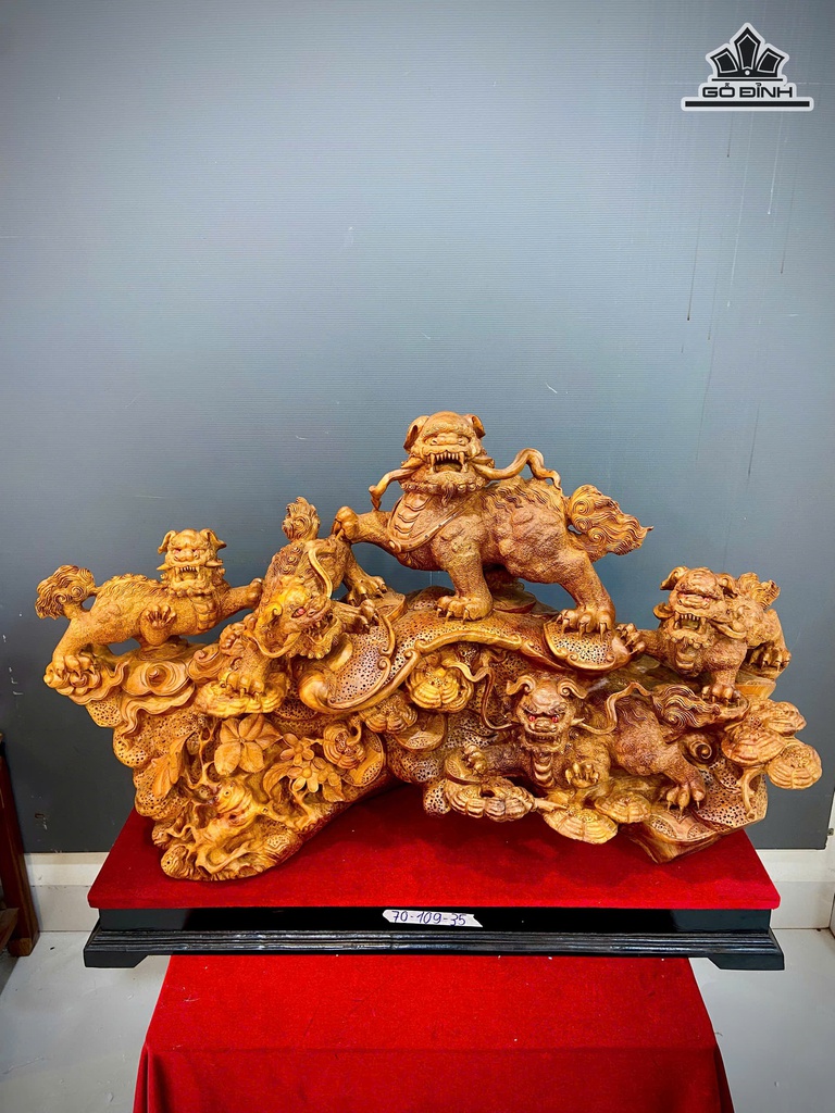 tuong-ngu-nghe-kim-tien-go-huong-cao-70-ngang-109-sau-35-cm-477892