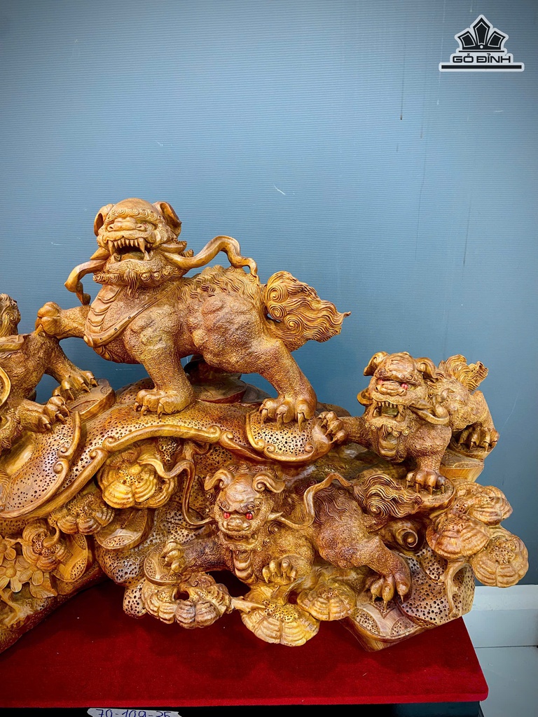 tuong-ngu-nghe-kim-tien-go-huong-cao-70-ngang-109-sau-35-cm-477893