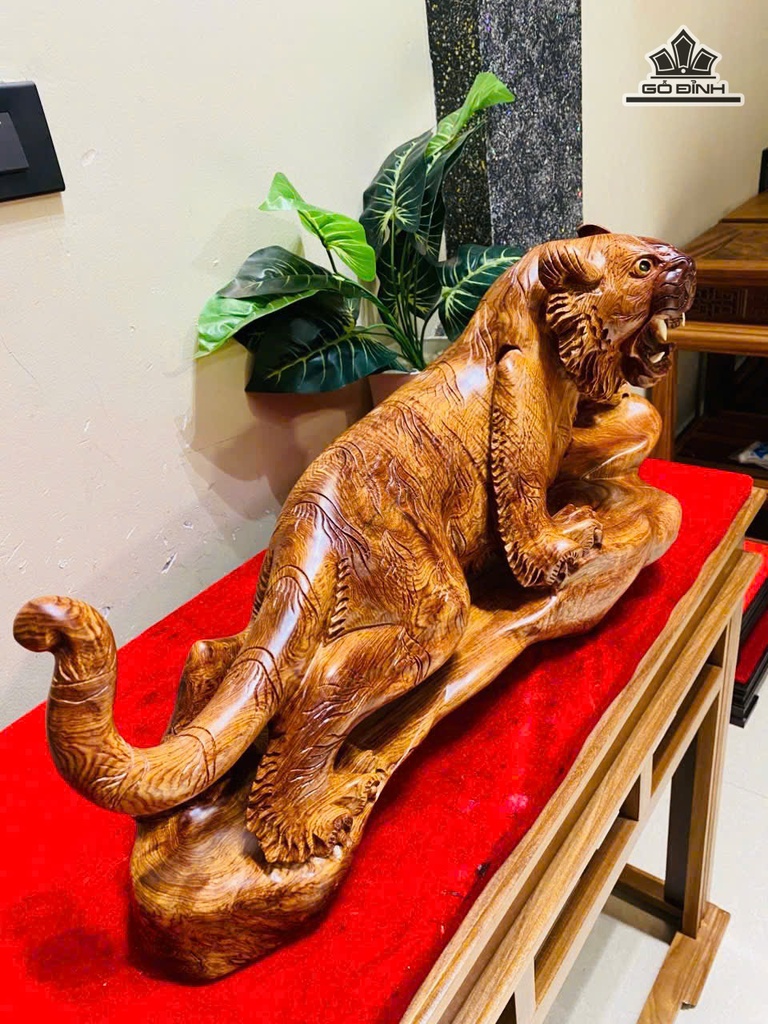 tuong-ho-phong-thuy-go-cam-cao-28-ngang-56-sau-19-cm-477977