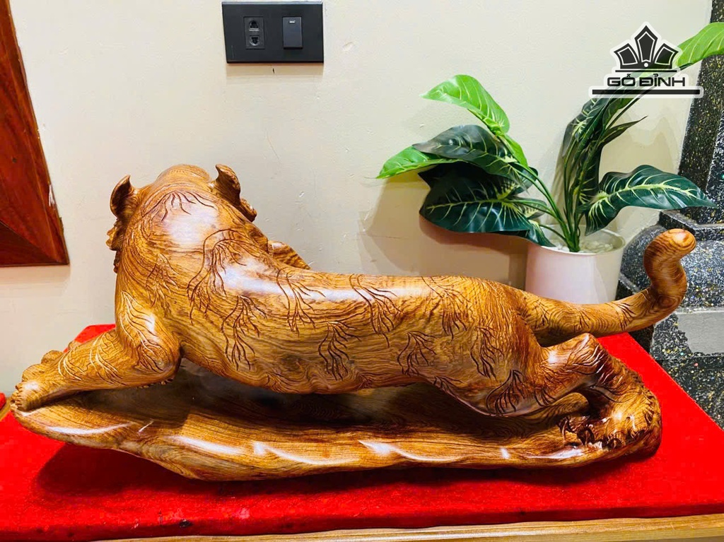 tuong-ho-phong-thuy-go-cam-cao-28-ngang-56-sau-19-cm-477979