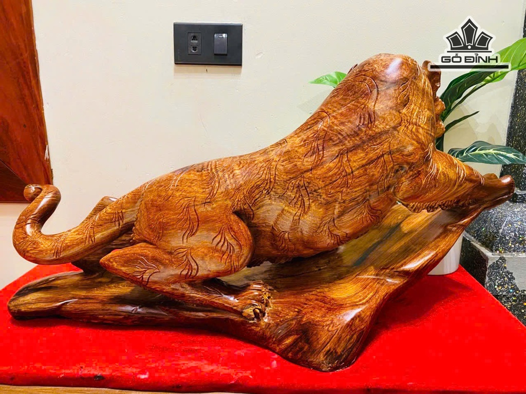 tuong-ho-phong-thuy-go-cam-cao-33-ngang-65-sau-23-cm-477983