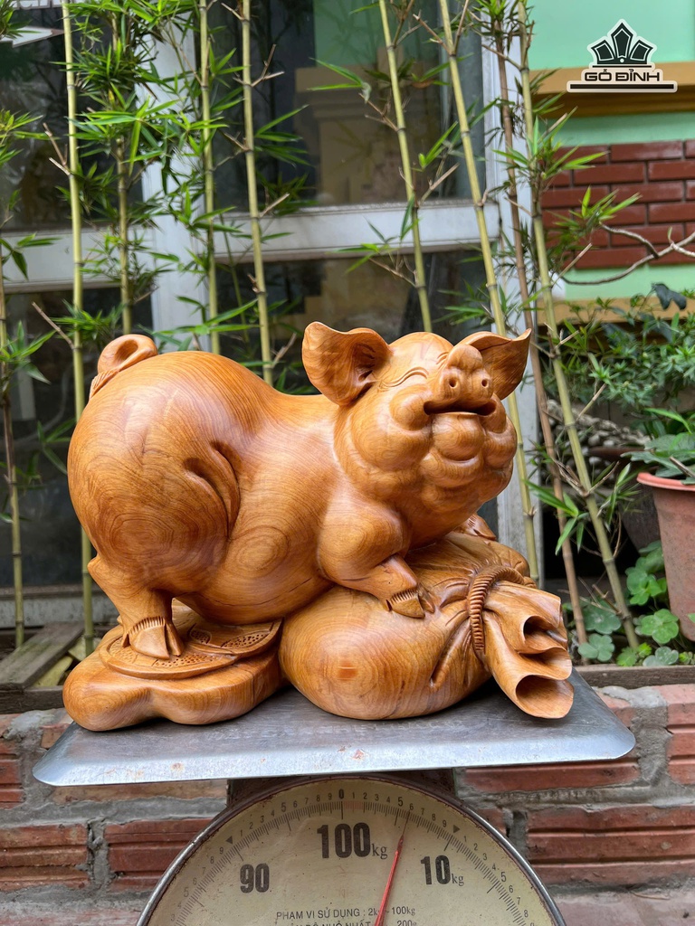 tuong-heo-go-ngoc-am-cao-25-ngang-30-sau-20-cm-478074