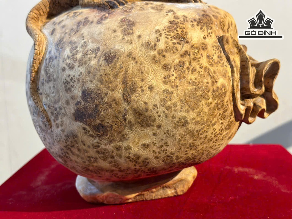 tuong-chuot-go-nu-ngoc-am-cao-27-ngang-23-sau-23-cm-478296