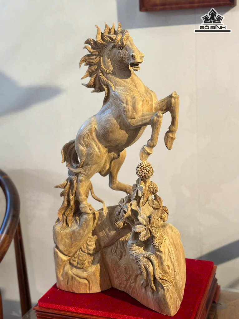 tuong-ngua-phong-thuy-go-ngoc-am-cao-58-ngang-30-sau-19-cm-478313