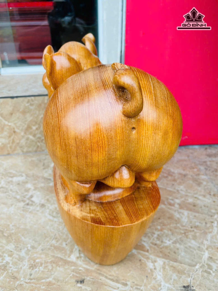 tuong-heo-go-ngoc-am-cao-31-ngang-28-sau-15-cm-478387