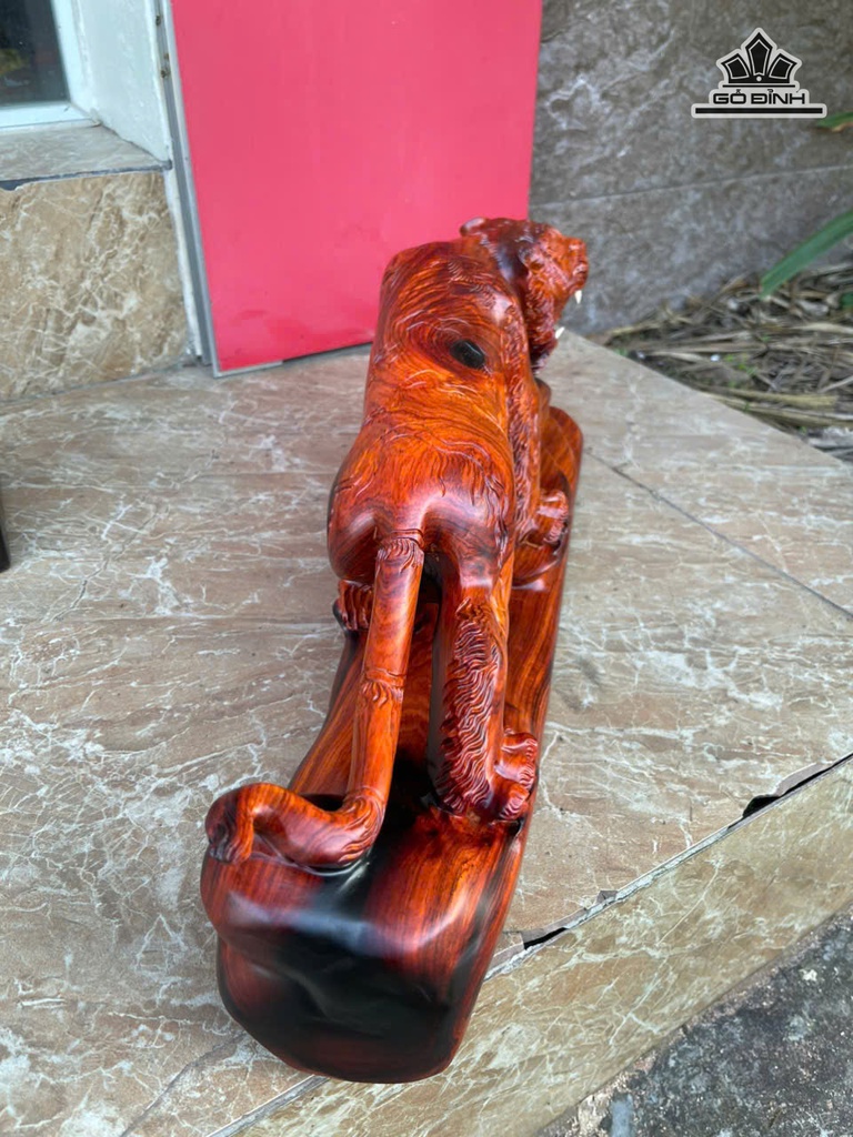 tuong-ho-phong-thuy-go-trac-cao-18-ngang-48-sau-13-cm-478423