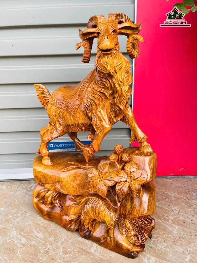 tuong-nhat-duong-go-huong-cao-52-ngang-33-sau-12-cm-478426