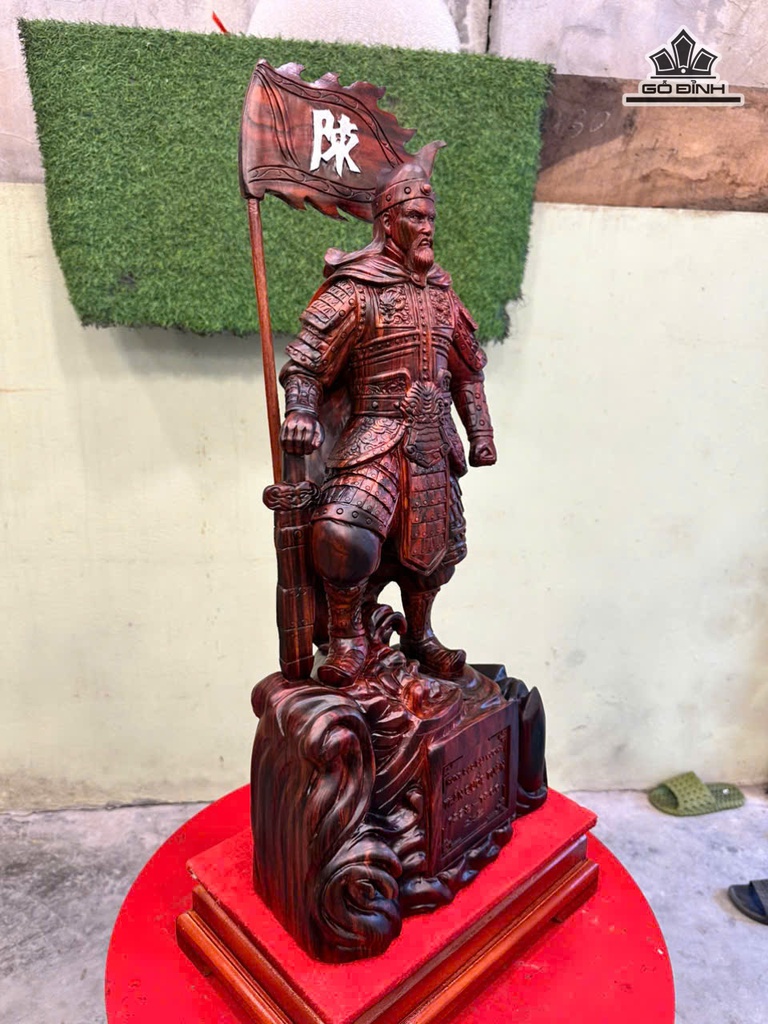 tuong-tran-quoc-tuan-go-trac-cao-58-ngang-28-sau-17-cm-ca-co-cao-63-ca-ky-cao-71-cm-478688