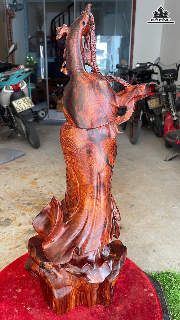 tuong-dat-ma-su-to-go-cam-cao-72-ngang-30-sau-28-cm-478764