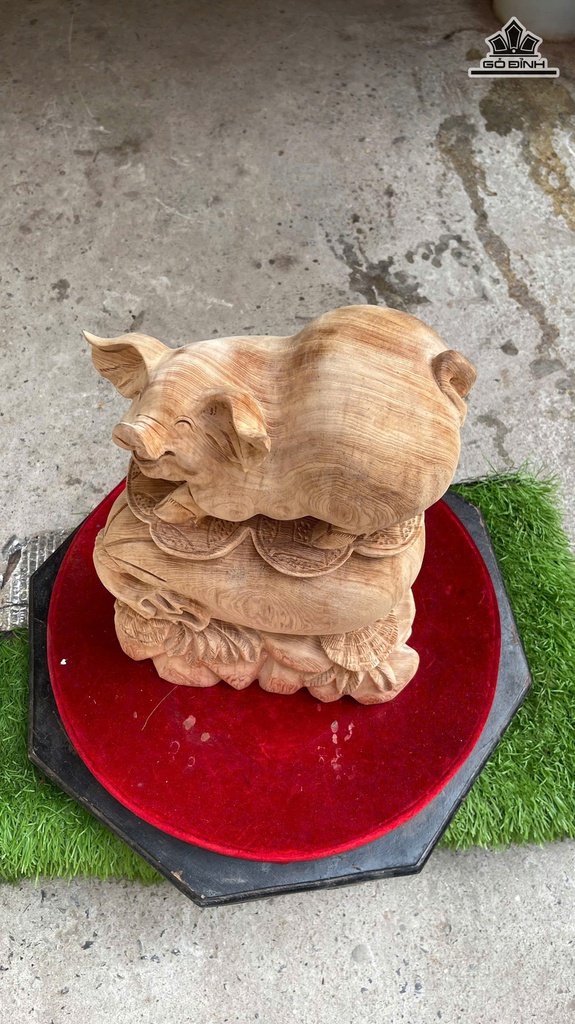 tuong-heo-go-ngoc-am-cao-44-ngang-33-sau-21-cm-478775