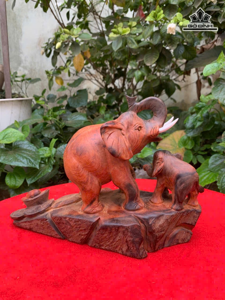 tuong-voi-mau-tu-go-trac-cao-18-ngang-28-sau-14-cm-478907