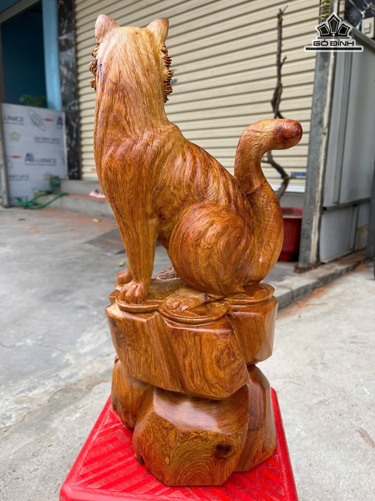 tuong-meo-go-huong-cao-45-ngang-19-sau-18-cm-479124