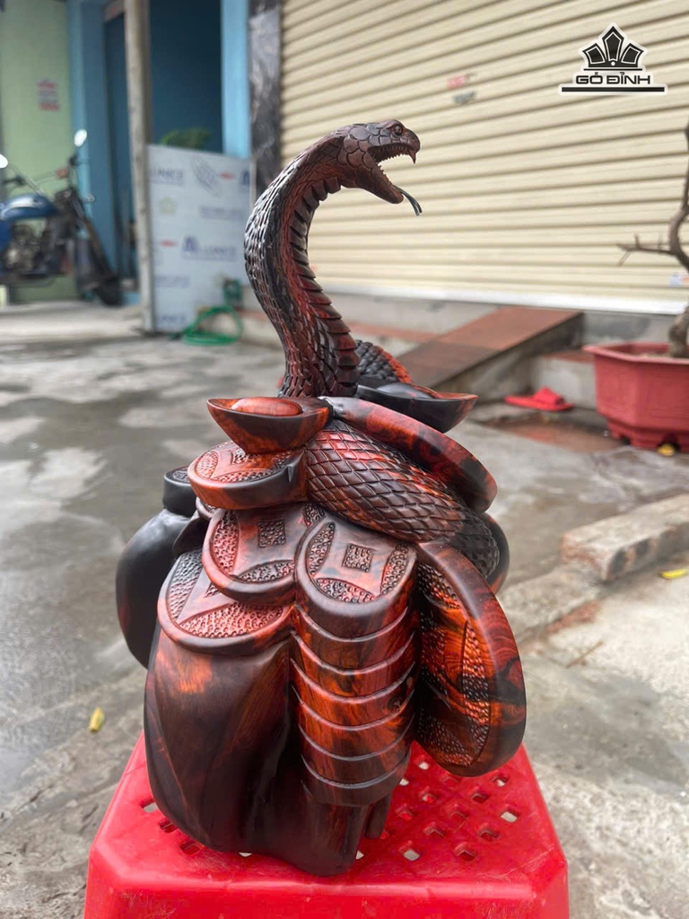 tuong-ran-phong-thuy-go-trac-cao-34-ngang-28-sau-20-cm-479143