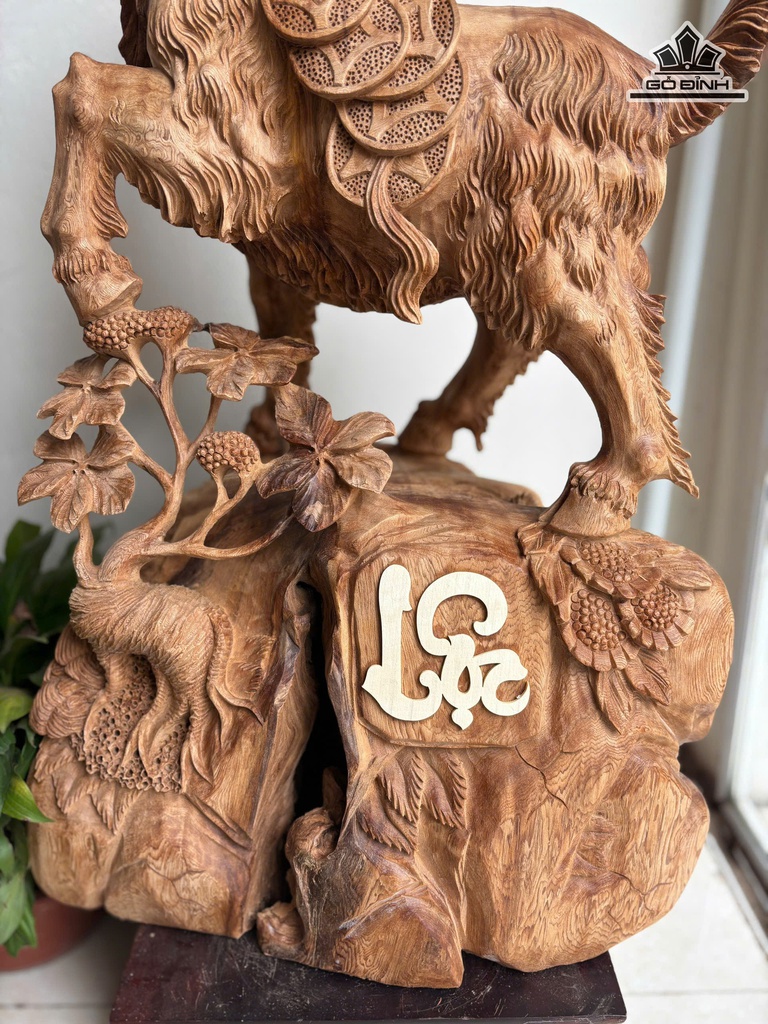 tuong-nhat-duong-go-ngoc-am-cao-72-ngang-43-sau-35-cm-479246