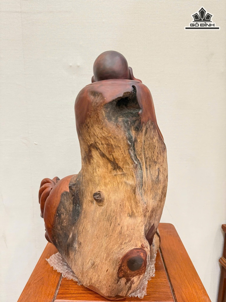 tuong-phat-di-lac-dung-bi-tien-vang-go-huong-cao-42-ngang-22-sau-22-cm-479417