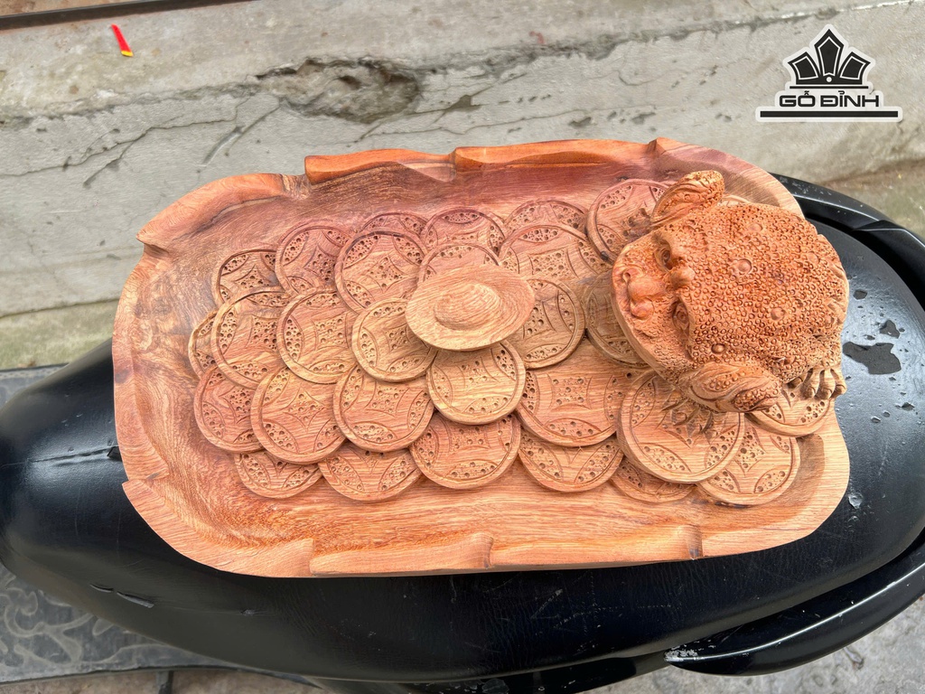 tuong-thiem-thu-go-huong-cao-16-ngang-45-sau-28-cm-9kg-479466