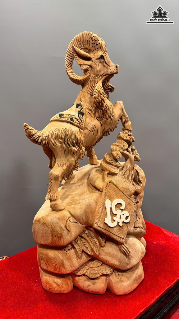tuong-nhat-duong-go-ngoc-am-cao-57-ngang-32-sau-24-cm-479547