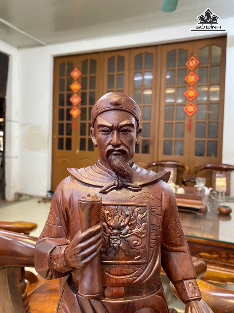 tuong-tran-quoc-tuan-go-cam-cao-60-ngang-24-sau-15-cm-479752