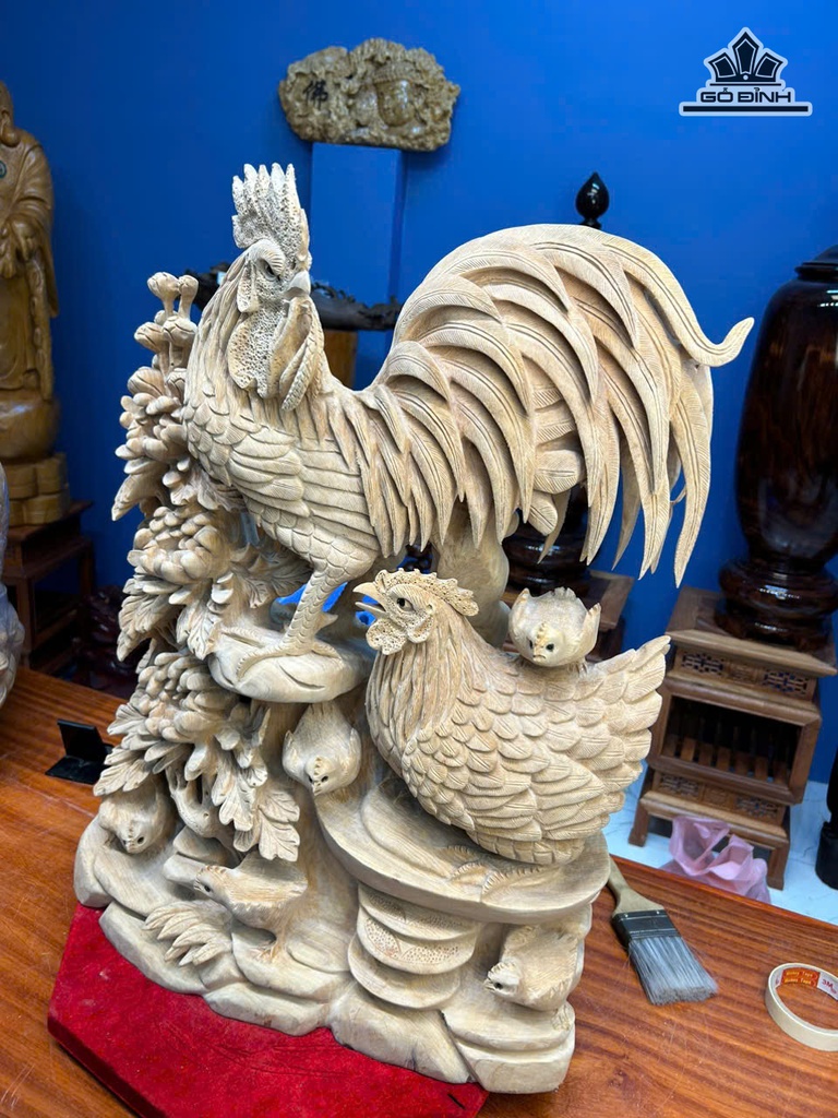 tuong-gia-dinh-ga-go-ngoc-am-cao-68-ngang-52-sau-22-cm-479871