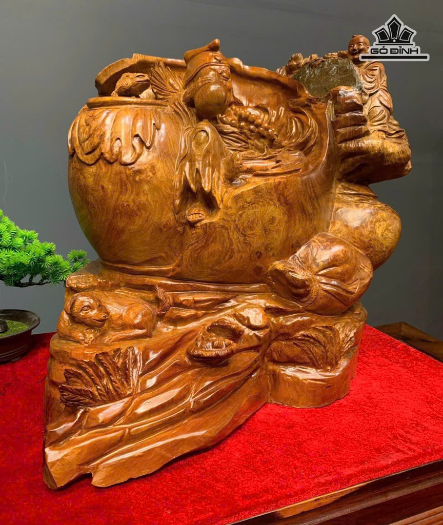 tuong-te-cong-go-huong-cao-48-ngang-52-sau-43-cm-480024