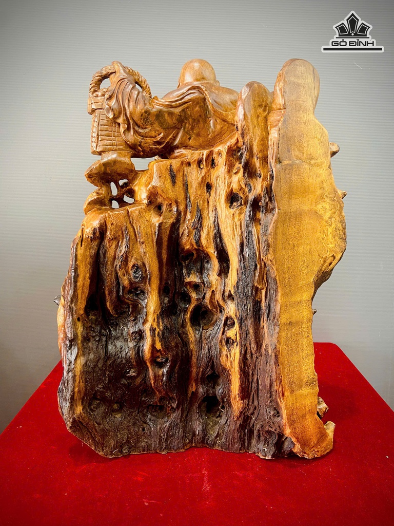 tuong-phat-di-lac-go-nu-cam-cao-57-ngang-43-sau-22-cm-480154