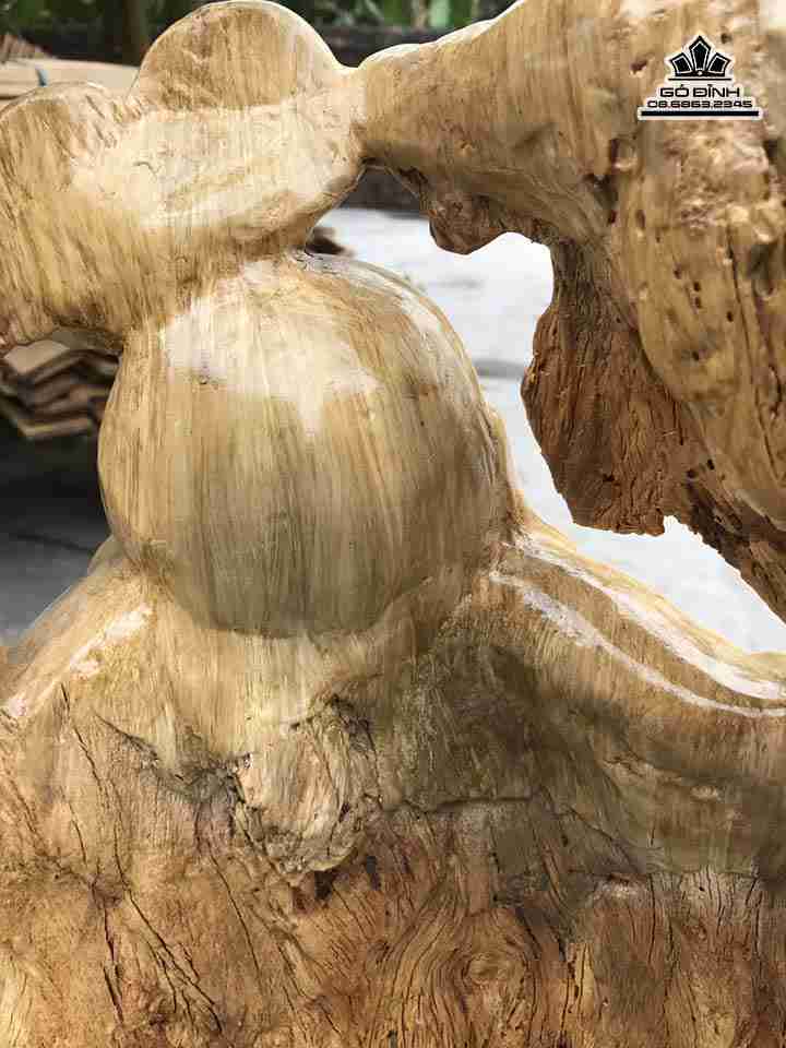 Tuong-Phat-Di-Lac-Ngu-Phuc-go-nu-nghien