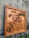 tranh-chu-phuc-go-huong-kich-thuoc-107x107x5-cm-480683
