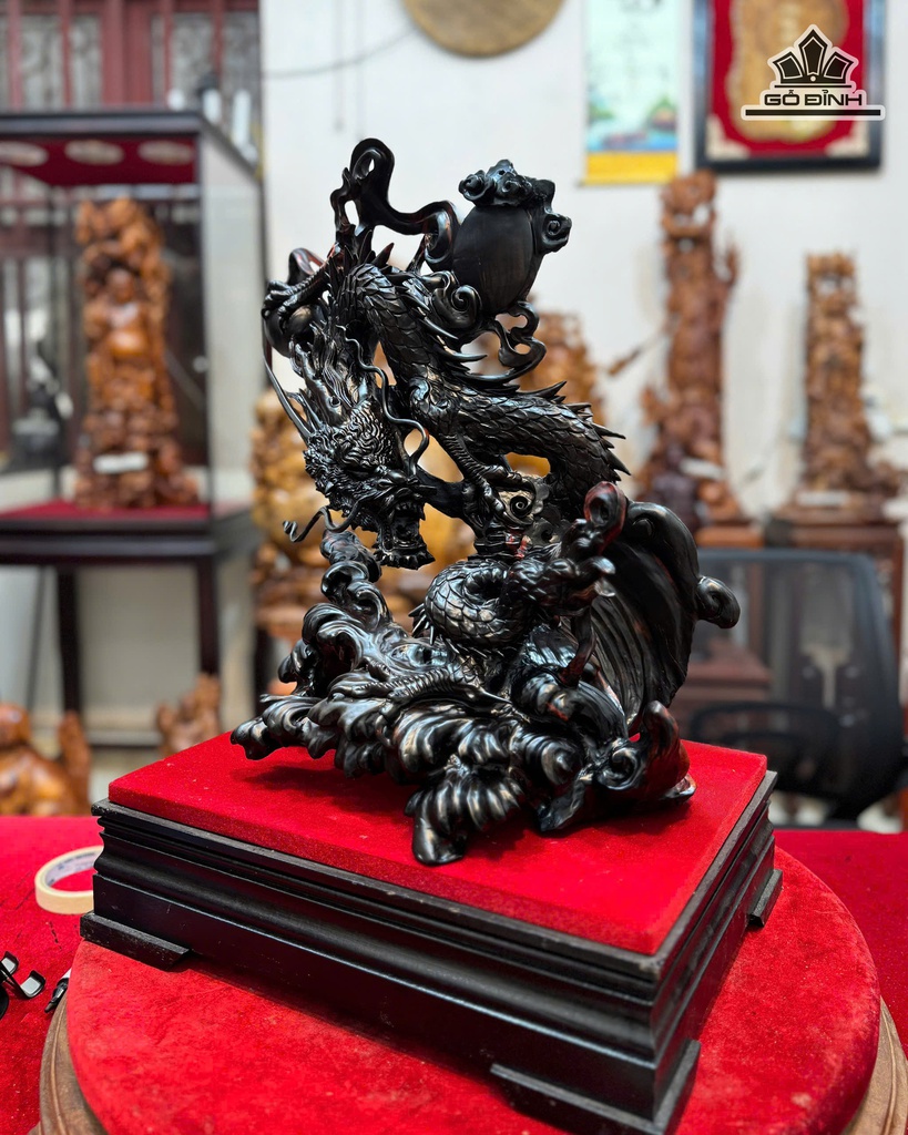 tuong-rong-nhat-long-go-trac-cao-54-ngang-37-sau-25-cm-480745