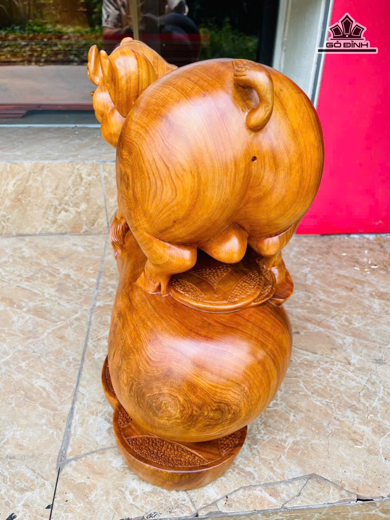 tuong-heo-go-ngoc-am-cao-42-ngang-46-sau-24-cm-21kg-480900