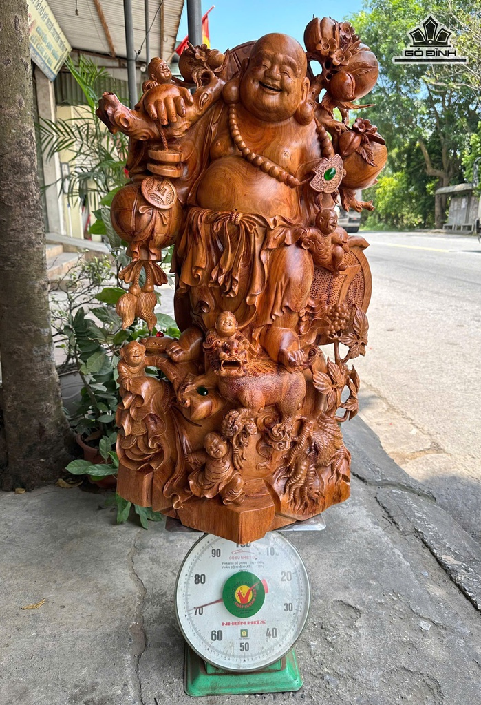 tuong-phat-di-lac-ngu-phuc-go-huong-cao-56-ngang-104-sau-43-cm-480935