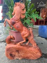 tuong-ngua-phong-thuy-nhat-ma-phi-thien-go-huong-cao-60-ngang-45-sau-17-cm-481003