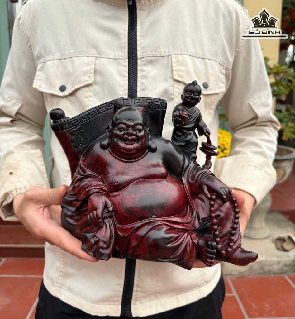 tuong-phat-di-lac-ngoi-cuon-thu-go-trac-cao-23-ngang-28-sau-13-cm-481117