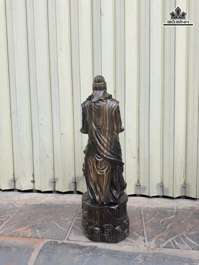 tuong-tran-quoc-tuan-go-mun-hoa-cao-60-ngang-20-sau-20-cm-481241