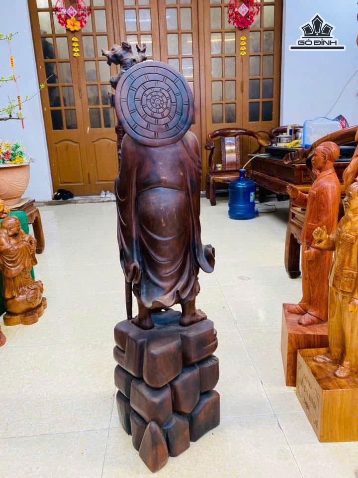 tuong-dat-ma-giao-hoa-go-trac-cao-105-ngang-30-sau-32-cm-482014