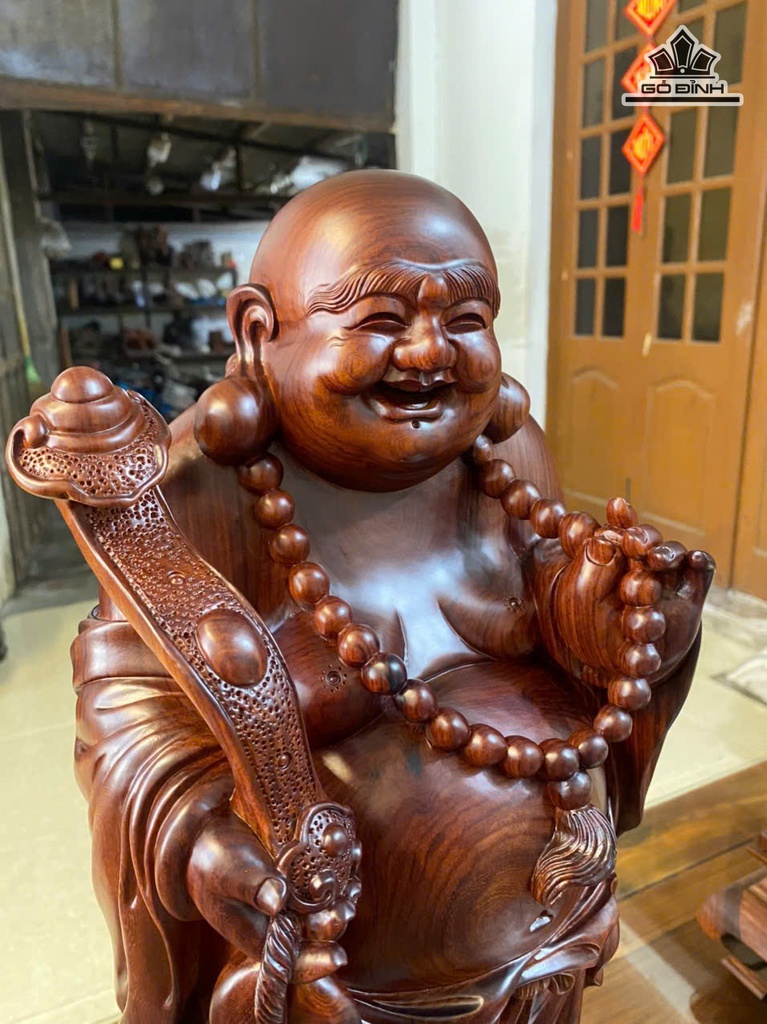 tuong-phat-di-lac-dung-xep-tien-vang-go-cam-cao-62-ngang-28-sau-19-cm-482024