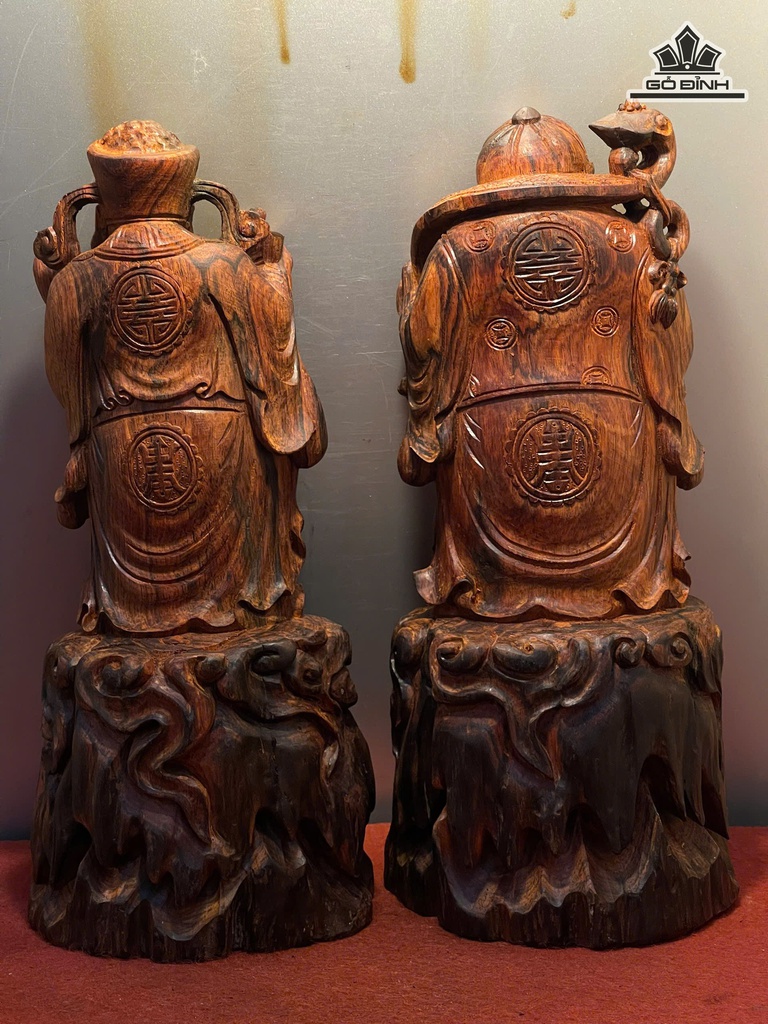 bo-doi-than-tai-thuong-gia-go-trac-cao-33-ngang-14-sau-13-cm-482127