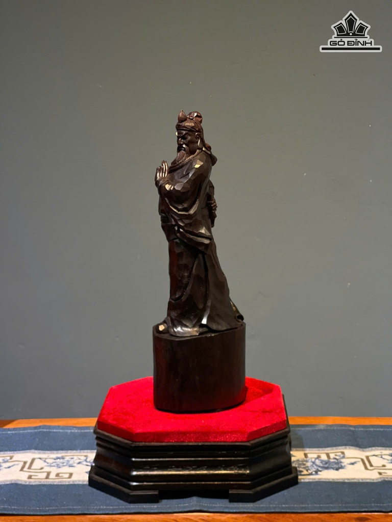 tuong-quan-cong-go-vuong-moc-tu-dan-cao-36-ngang-12-sau-12-cm-482211