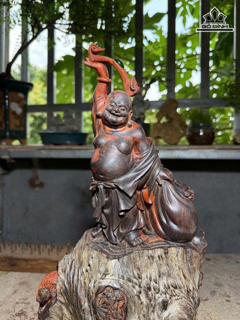 tuong-phat-di-lac-cam-gay-nhu-y-go-trac-cao-39-ngang-20-sau-17-cm-482517