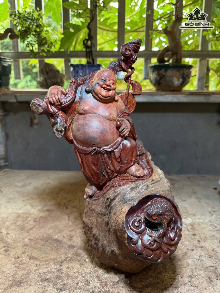 tuong-phat-di-lac-vac-gay-nhu-y-go-trac-cao-37-ngang-21-sau-21-cm-482544