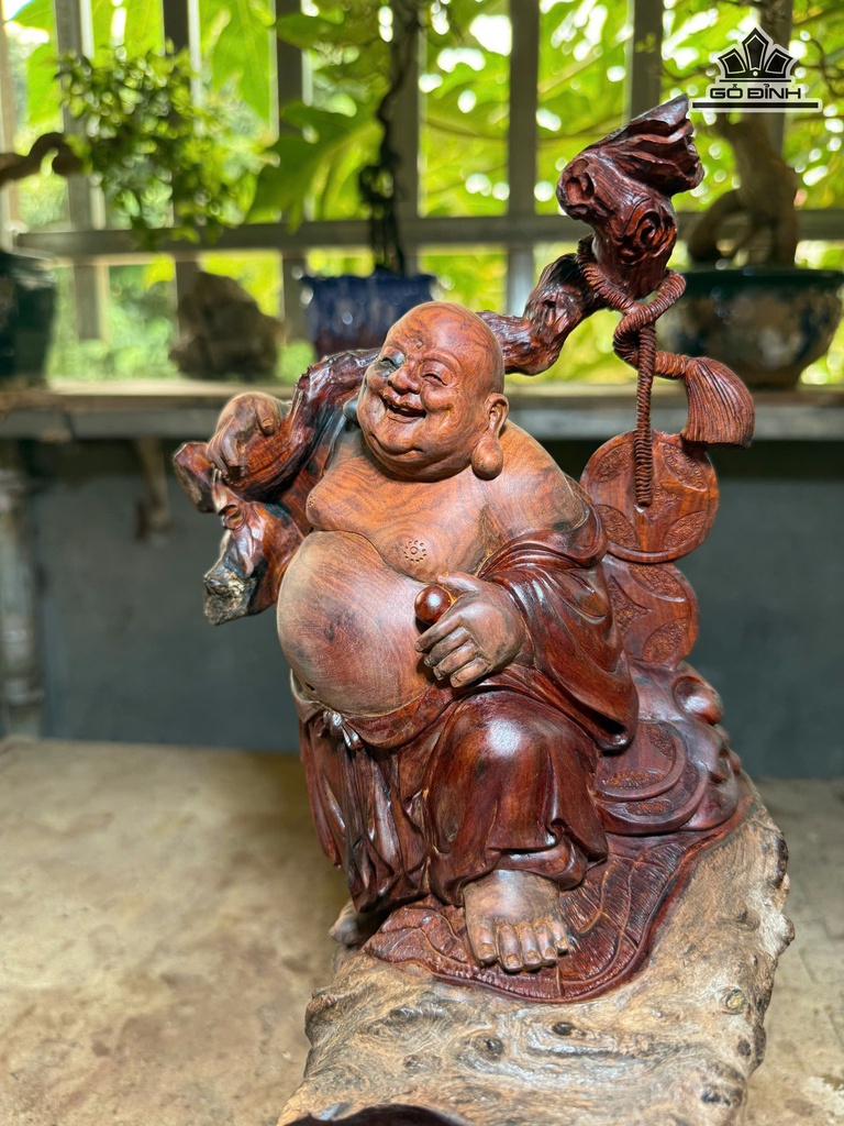tuong-phat-di-lac-vac-gay-nhu-y-go-trac-cao-37-ngang-21-sau-21-cm-482545