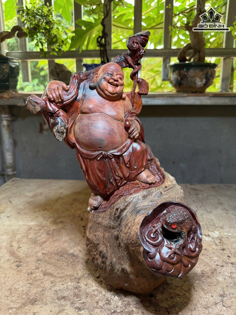 tuong-phat-di-lac-vac-gay-nhu-y-go-trac-cao-37-ngang-21-sau-21-cm-482547