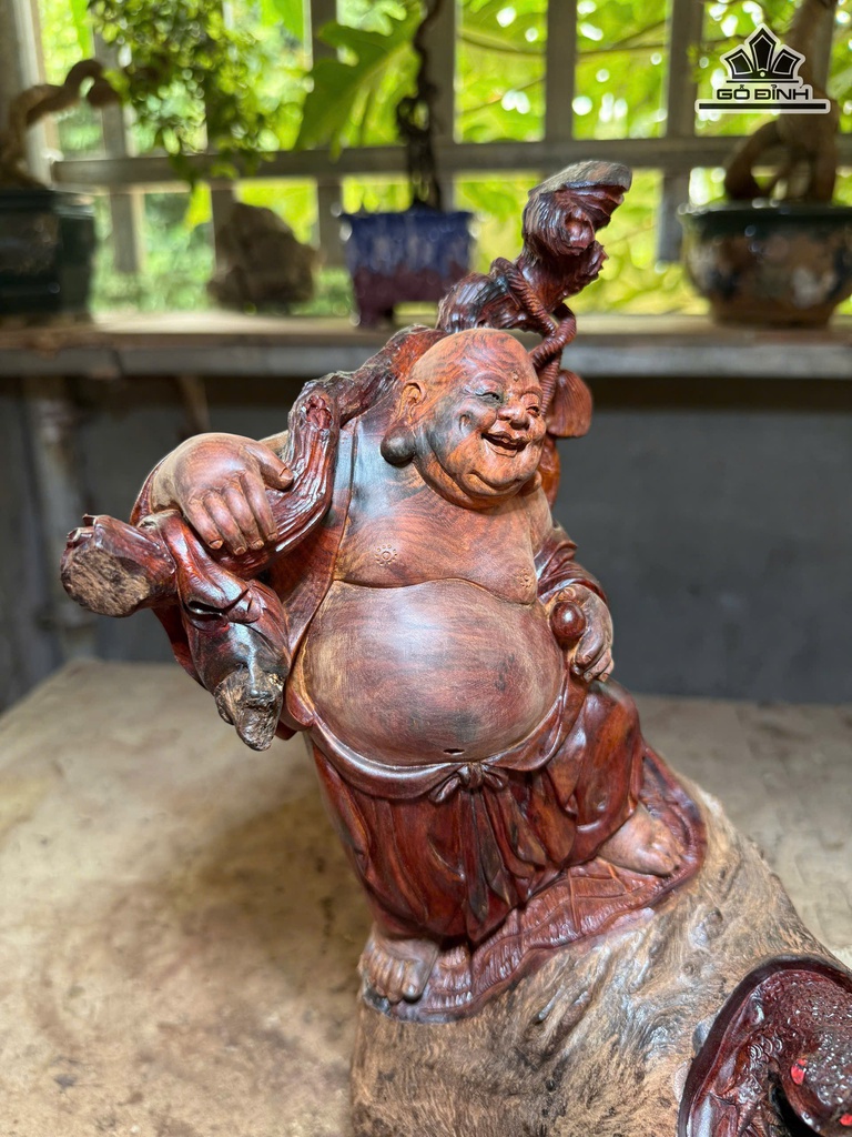 tuong-phat-di-lac-vac-gay-nhu-y-go-trac-cao-37-ngang-21-sau-21-cm-482548