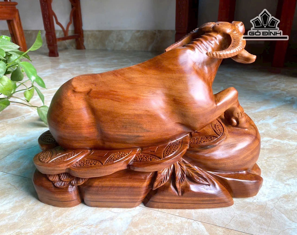 tuong-trau-go-ngoc-am-cao-27-ngang-41-sau-23-cm-11kg-482601