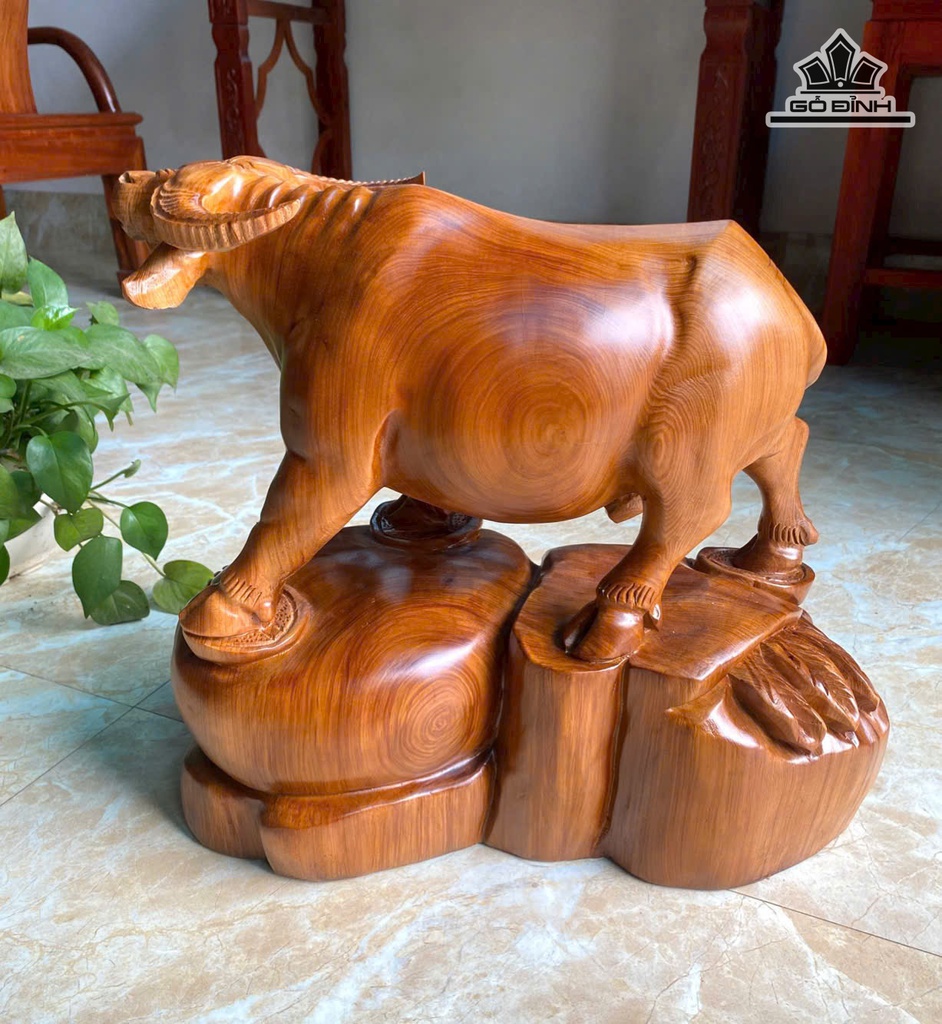 tuong-trau-go-ngoc-am-cao-37-ngang-40-sau-18-cm-482605