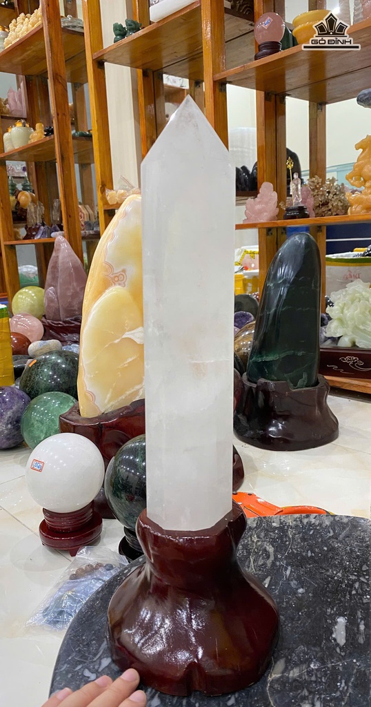nhat-tru-da-thach-anh-trang-nam-my-tu-nhien-2kg-kt-26-x-65-x-52-cm-len-de-415-x-158-x-15-cm-482707